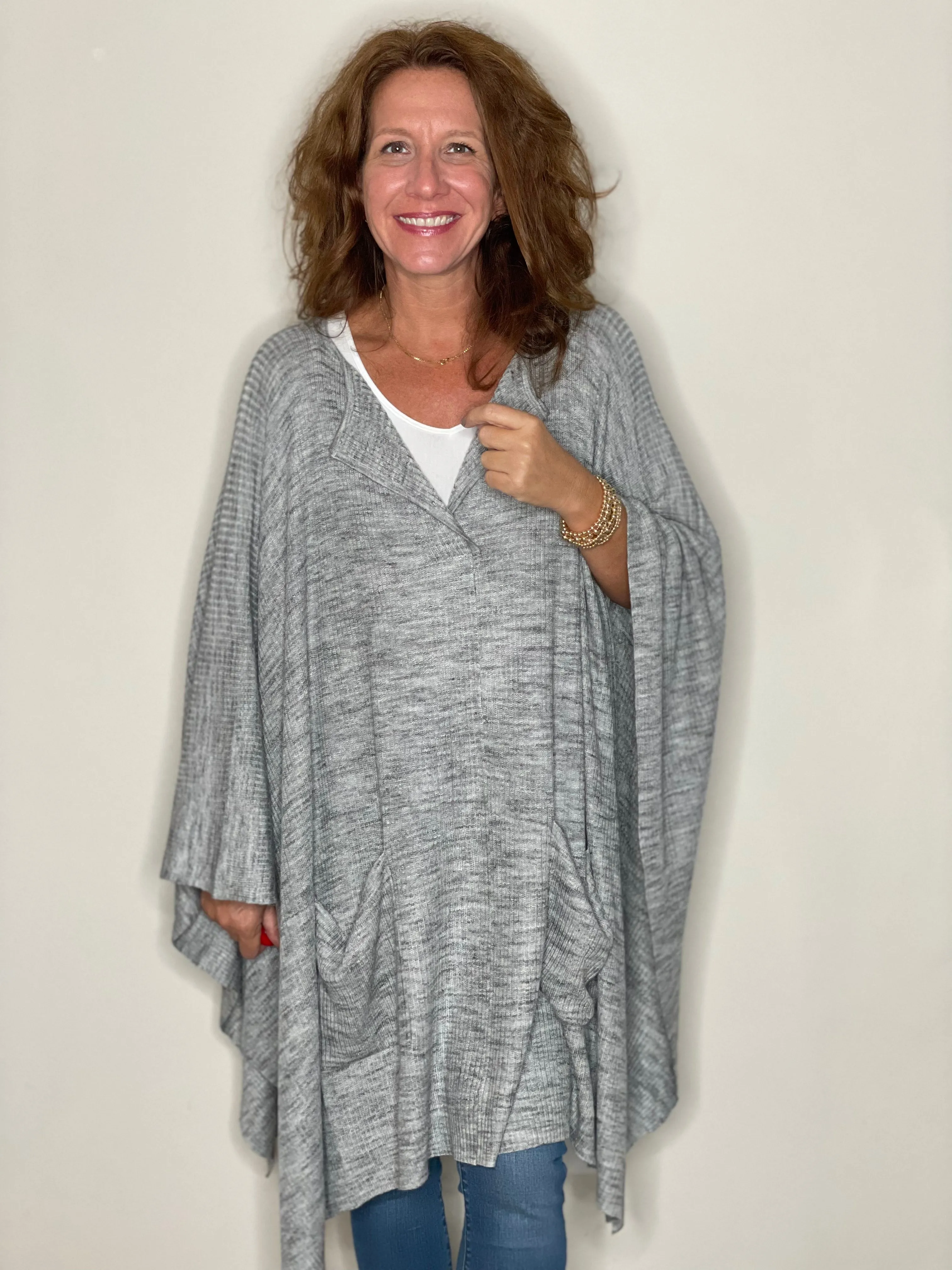 Pandora Poncho in Marble Grey