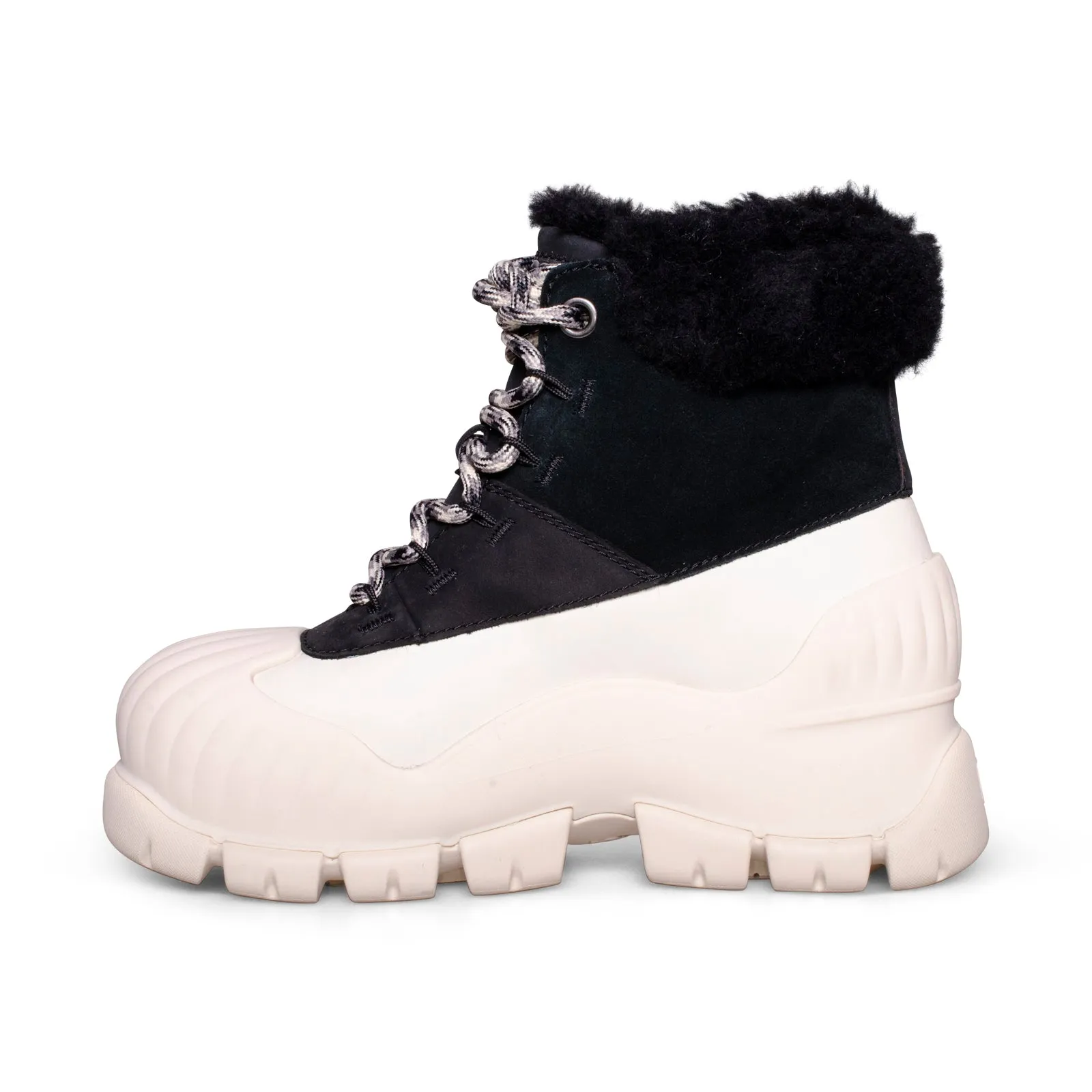 Sure! Here’s an optimized title for the UGG Adiroam Hiker Black Boots for Women:

Womens UGG Adiroam Black Hiker Boots - Stylish and Durable Outdoor Footwear