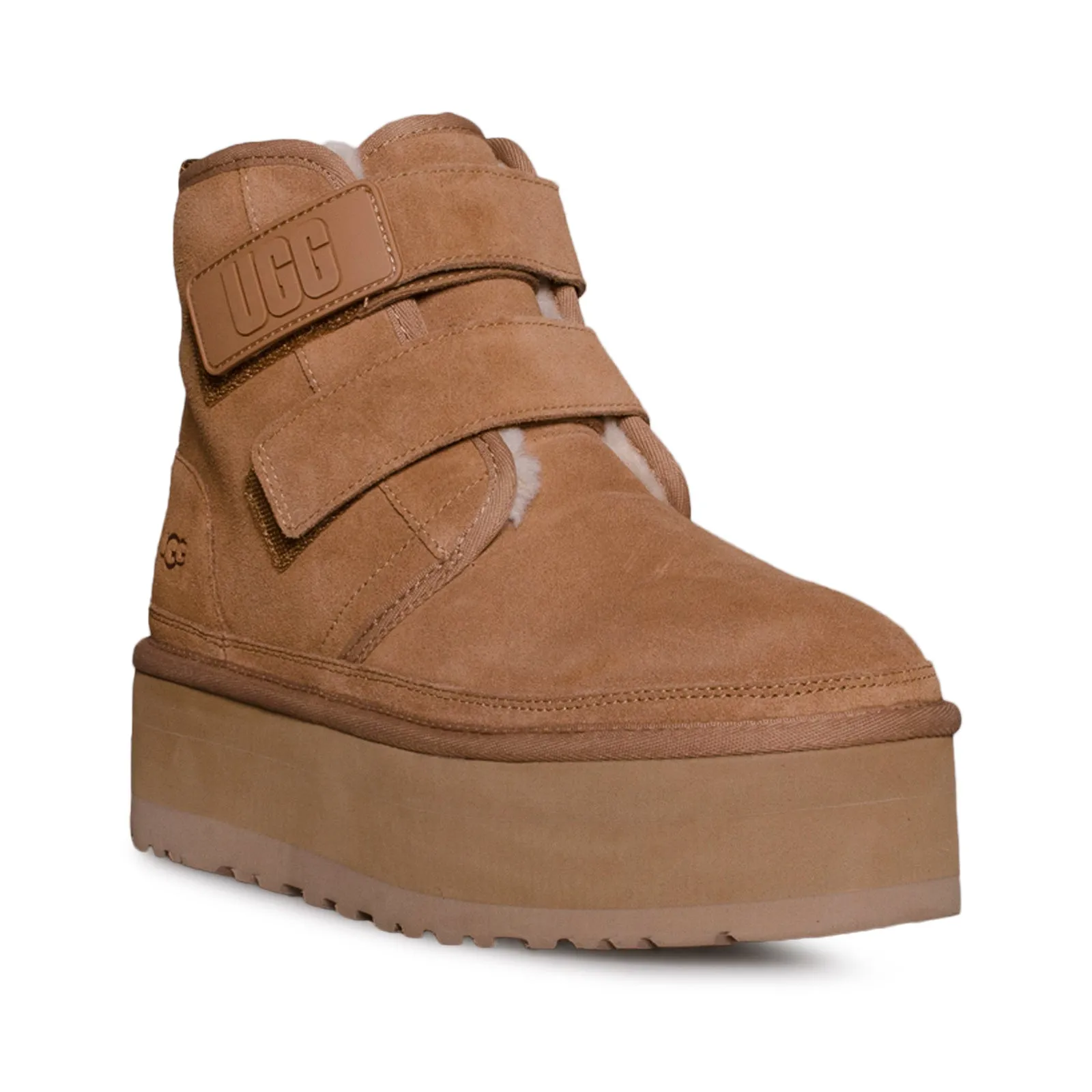 Womens UGG Neumel Platform Chukka Boots in Chestnut – Stylish and Comfortable Footwear